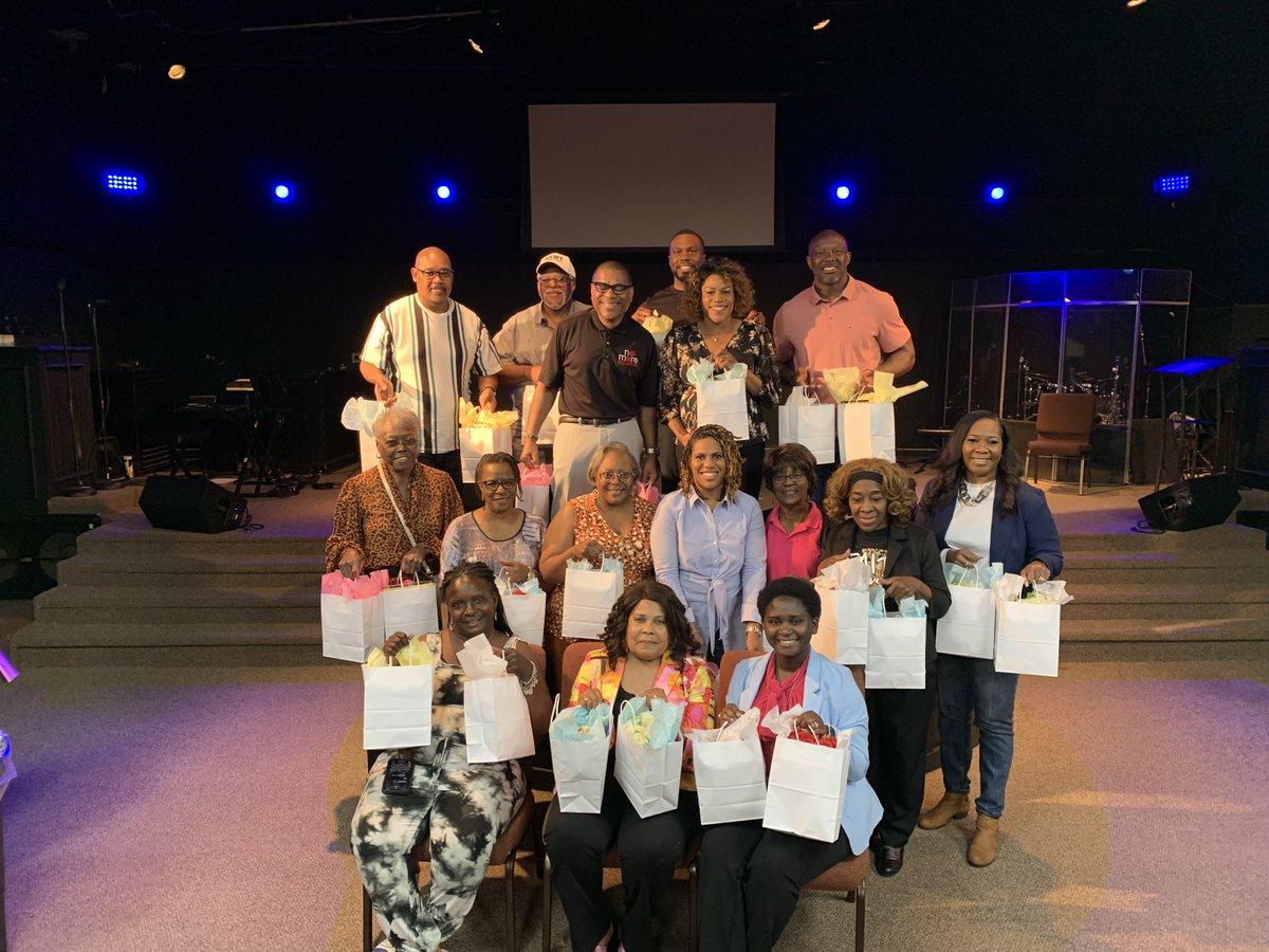 HoustonResponds tweet media