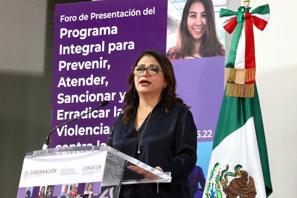 CONAVIM_MX's tweet photo. En la construcción del #PIPASEVM se preguntó a  mujeres, activistas, académicas, gobernantes, entre otras, sobre el estado que guardaba la situación de violencia de género en los ámbitos laboral y docente, familiar, comunitario, institucional y feminicida. @FabiolaAlanis_S 🧵 https://t.co/cCjVzp0bc8