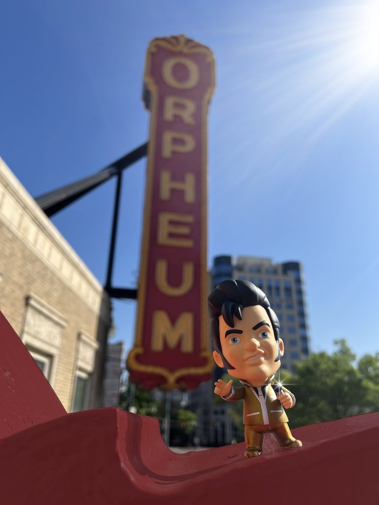 Orpheum Theatre Group (@theorpheumtn) on Twitter photo The King of Rock n' Roll wanted to serenade downtown Memphis on top of our marquee🎙️ Follow Elvis as he visits some of our favorite local spots! His next stop is at the historic and grand @peabodymemphis hotel.
#NTTW22 #MemphisNTTW #ElvisMovie The King of Rock n' Roll wanted to serenade downtown Memphis on top of our marquee🎙️ Follow Elvis as he visits some of our favorite local spots! His next stop is at the historic and grand @peabodymemphis hotel.
#NTTW22 #MemphisNTTW #ElvisMovie