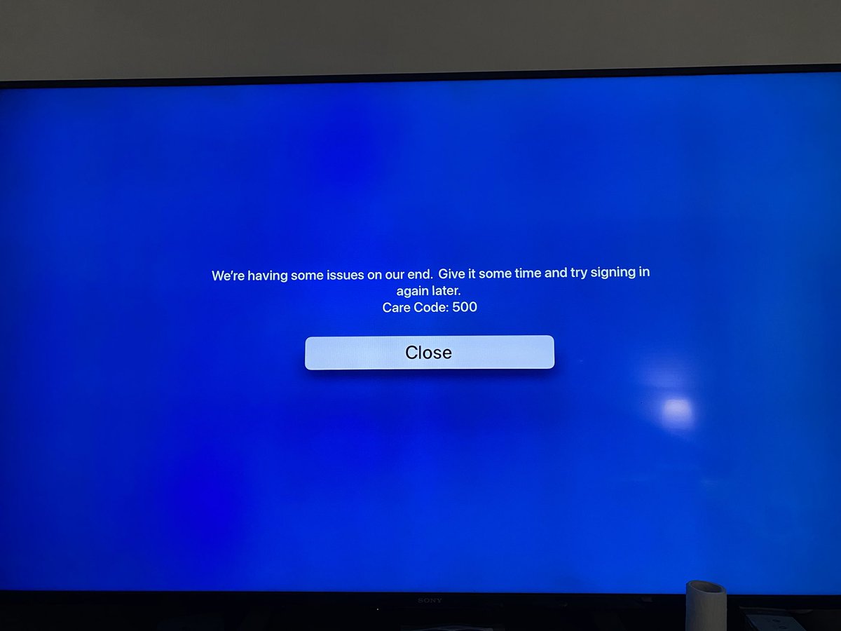 ZoewithSean's tweet photo. @DIRECTV gotta love your timing! Middle of the @Suns playoff game last night. But yes please keep raising your prices 😤 https://t.co/WhDALLzFnE