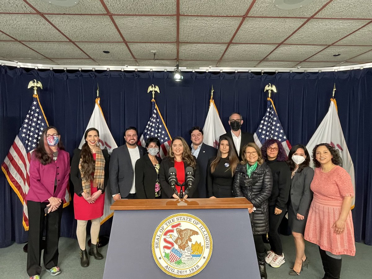 ✊🏼 If the fight over the past 50 yrs to protect Roe is any indication, there are tireless villains who'll attack the right to choose but even more vigorous heroes who'll stop at nothing to protect it. SCOTUS may stand today AGAINST reproductive justice, but in IL we stand FOR it.