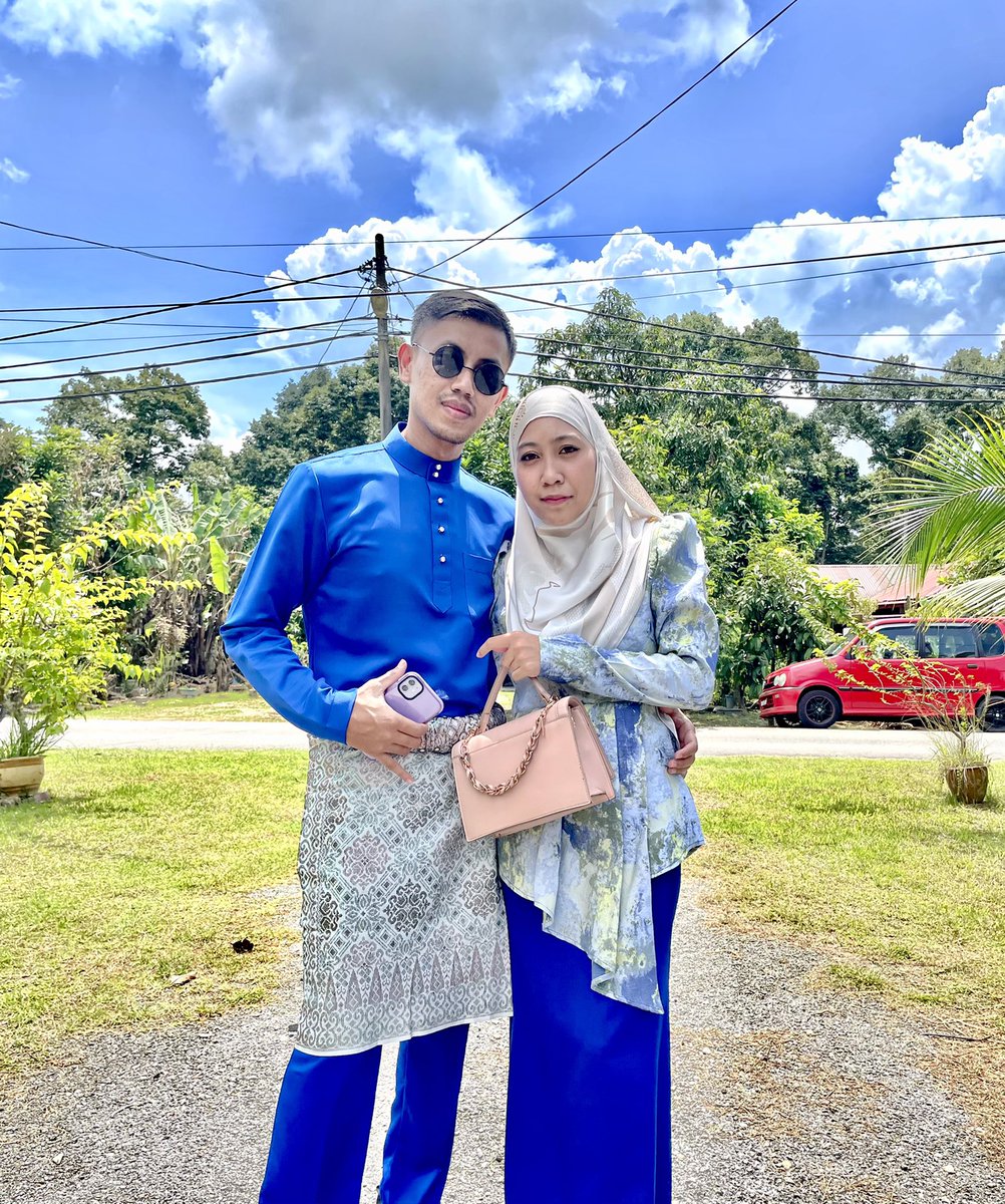 angahacap's tweet photo. Selamat Hari Raya Eid Fitri Maaf Zahir Batin gess ๐๐ค๐ป #raya2022 #inikanraya #Rayapertama #teamrayaperak #Rayaterkezut #Teamroyalblue https://t.co/HqPew0Fb7I