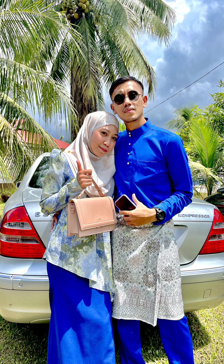 angahacap's tweet photo. Selamat Hari Raya Eid Fitri Maaf Zahir Batin gess ๐๐ค๐ป #raya2022 #inikanraya #Rayapertama #teamrayaperak #Rayaterkezut #Teamroyalblue https://t.co/HqPew0Fb7I