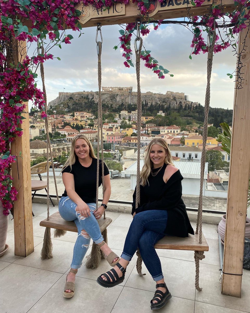 MariahDean17's tweet photo. Greetings from Greece 🇬🇷 https://t.co/xHObPZ9i07