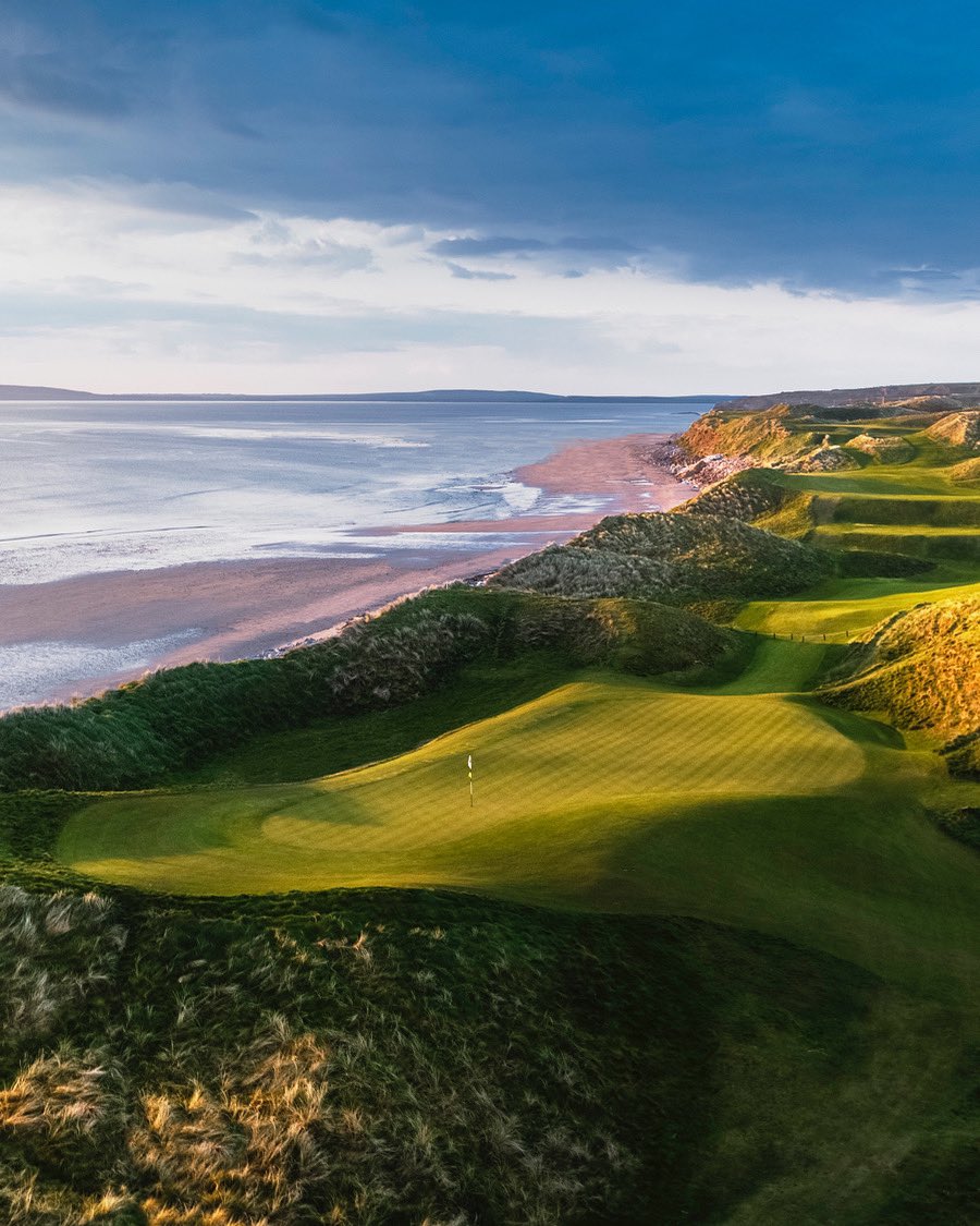sjoman_jacob's tweet photo. So fun to visit @BallybunionGN last week! Captured some really nice photos, this is one! Great event @SMOpen / @EIGTravel 👏👏👏 #tourismireland #visitireland https://t.co/UspERQFjOJ