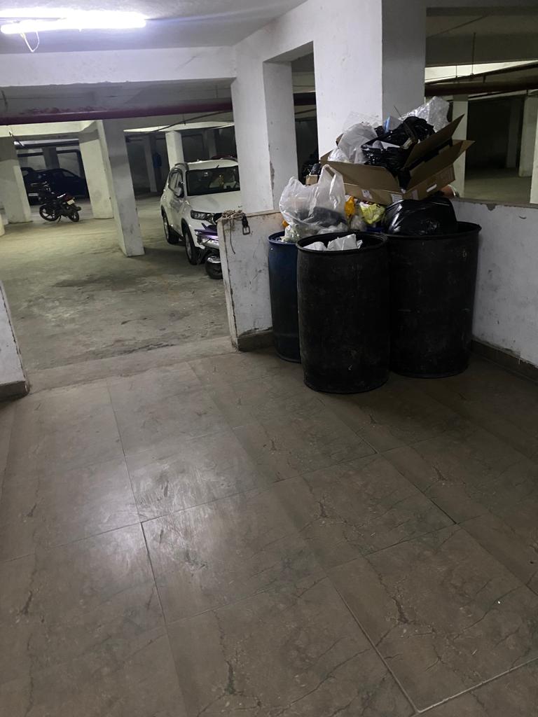 What's the procedure to allot vehicles for daily garbage collectors from household? Our concerned person is saying that since they don't have vehicle's,  simply leaving the garbage at our place only. Kindly look into this.  <a href="/GHMCOnline/">GHMC</a> @zckukatpally <a href="/DC_Kukatpally/">Dy. Commissioner Kukatpally</a>