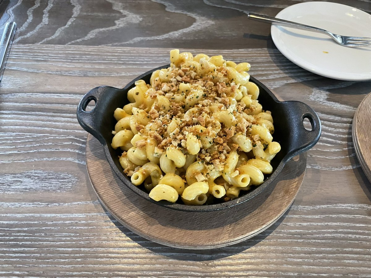 BuffaloEats's tweet photo. Our friends at @Compassrunbflo (and a 2022 @RideForRoswell sponsor of ours) open their doors to the public starting tomorrow. 

The menu is filled with a lot of comfort food classics and plenty of seafood for folks who will miss Dobutsu. https://t.co/LEc4DZMwT3