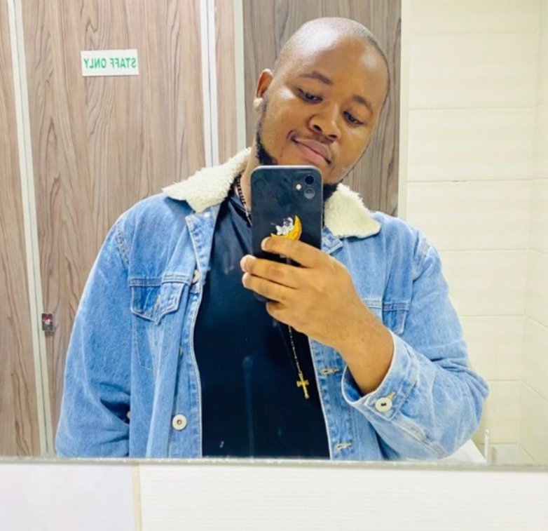 yaronafm's tweet photo. Welcome back from the holiday!! @thabomhapha has a great show for ya'll on #GoodVibesOnly 📻🎶🎵 It's #WorldPressFreedomDay. What's your take on it? Catch a HOT #GoodVibesMix from Dj Viper 🔥🔥🔥
📲Whatsapp: +267 3911066
📲SMS : 16106
☎️Studio Line: +267 3911066 https://t.co/HMDN7gQkYT