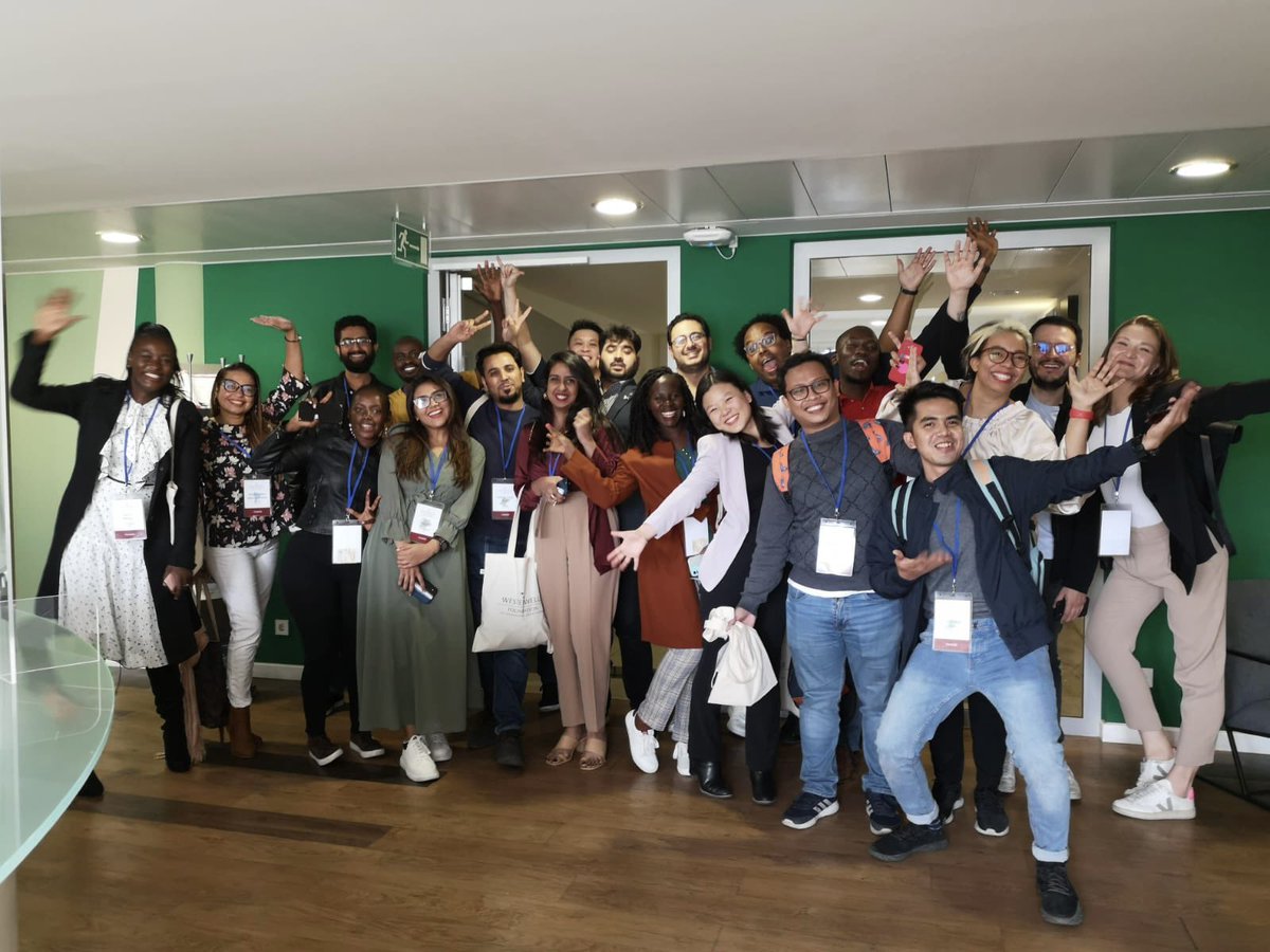 MMronz's tweet photo. Toller Start der Young Founders Konferenz! Aus 4.500 Bewerbern begrüßen wir die 20 besten Unternehmer:innen aus #Afrika #Asien #Lateinamerika in Berlin @Westerwelle_F Große Freude den Esprit und Unternehmergeist zu spüren! Next: Workshops, Mentoring uvm. #WesterwelleFoundation https://t.co/spLJRp0AWp