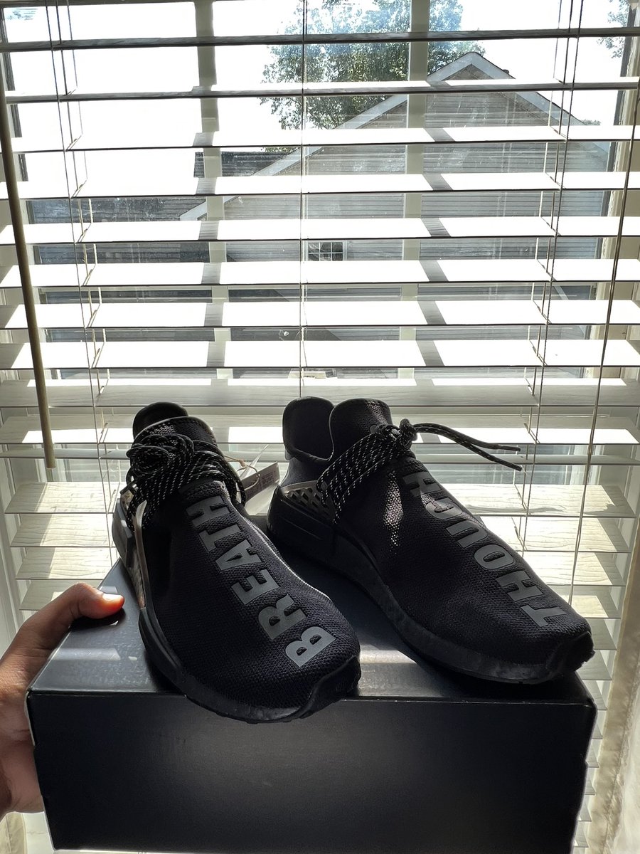 4Soled's tweet photo. Another pair to the collection 🔥🔥
#sneakeraddict #sneakerkollo #supreme #snkrhds #sneakerlove #nike #adidas #adidas4d #adidasmulticolor #sneakernews #Pharrell #humanraces #NMDS https://t.co/cFecxW5jIq