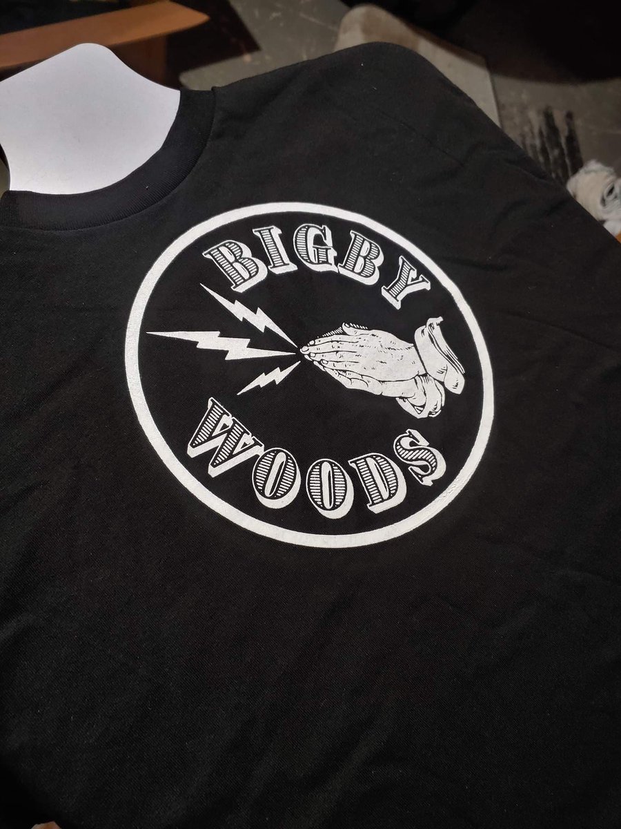 NEW SHIRT ALERT!!!
Pick this up at tomorrows show O N L Y 10$ 

Lefty's
Doors 5:00
Show 6:00
All ages
$12