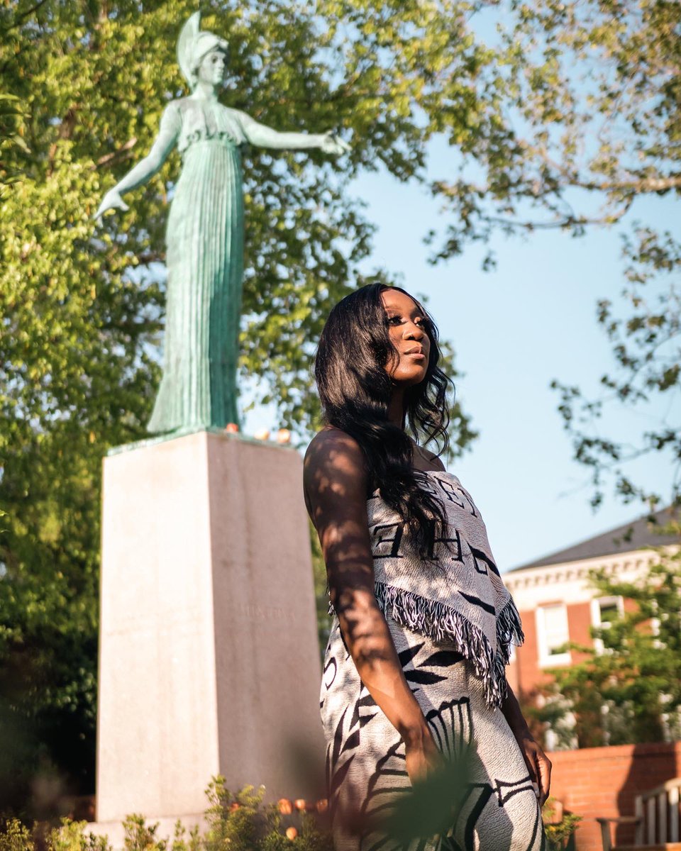 cessprvn's tweet photo. what can I say? It’s grad szn! 🎓
 
uncg22 https://t.co/OEc2M3ThG5