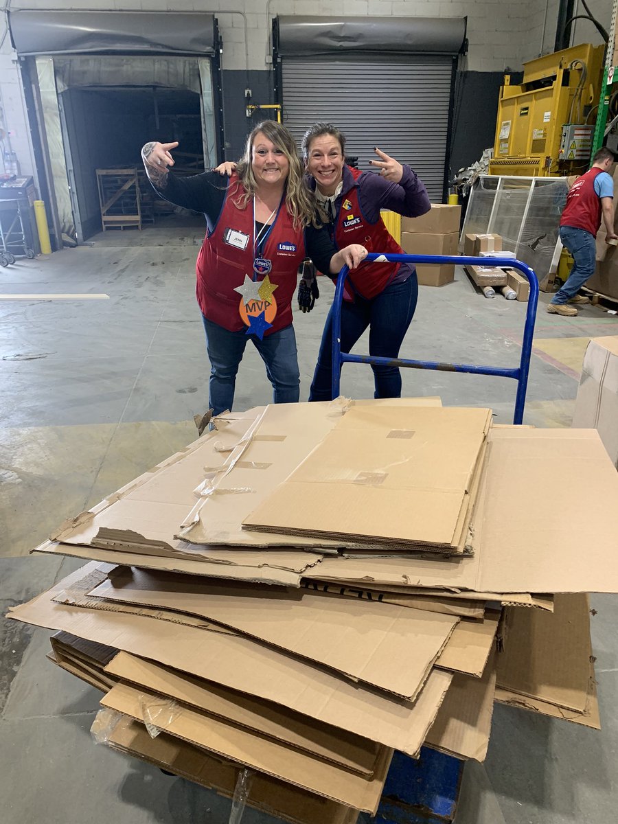Lowe’s of Amsterdam, NY tweet media