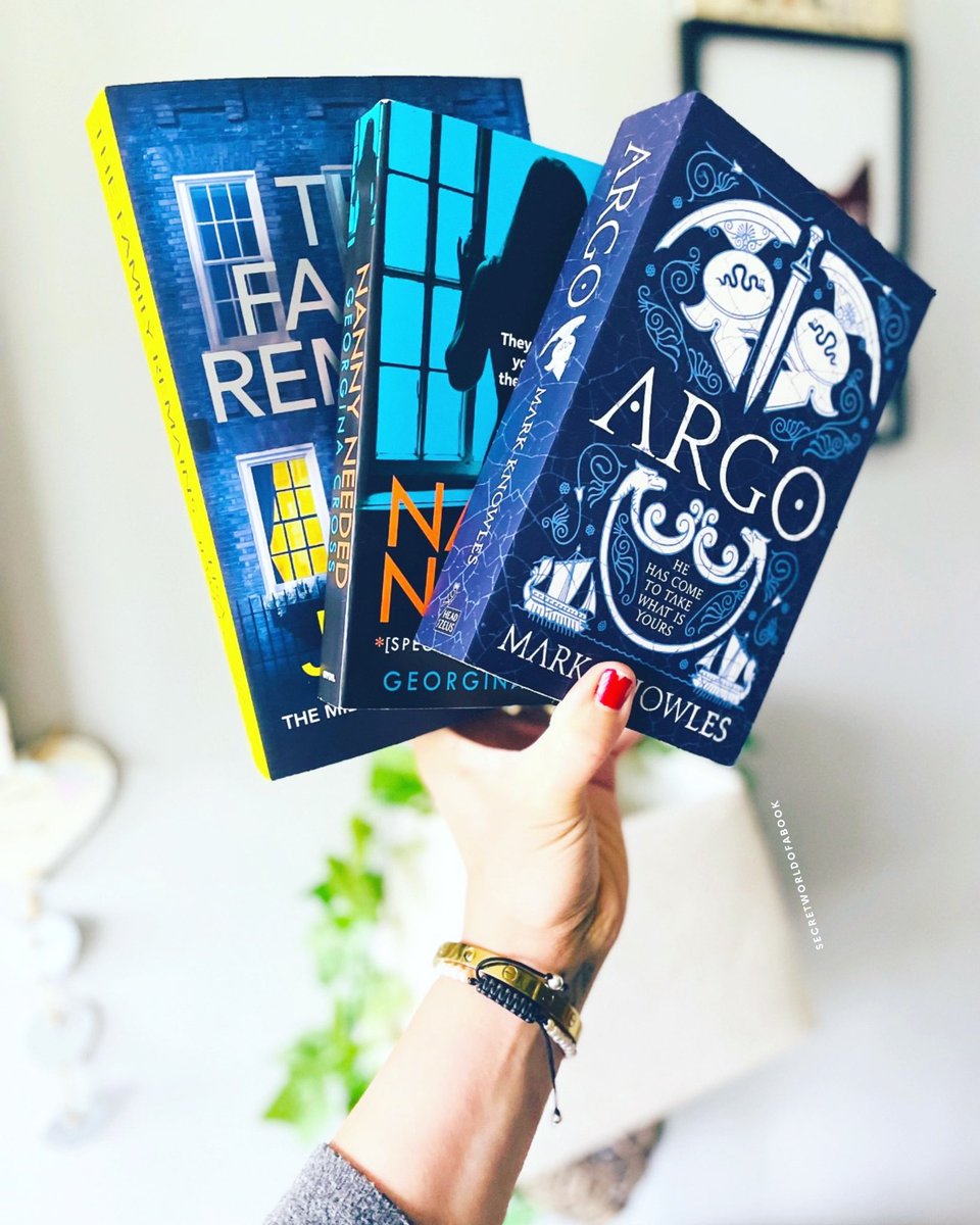 secretWofabook's tweet photo. #WeeklyThreeReads
Q. Have you read any of these?
If you want a snippet from each one head to my Insta https://t.co/OwH1r20NSB
Thank you to all tagged publishers for these stunning copies✨
How gorgeous are these blue beauties 💙
#books #Argo #TheFamilyRemains #NannyNeeded https://t.co/MqcdcDOi9L