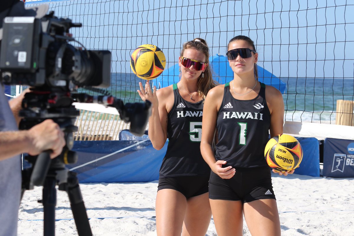 UHBeachVolley's tweet photo. Had fun with the TV promo shots this morning. 😎 Check us out on ESPNU Wednesday at 6:00 am HT!

#BeachBows22 #BackToBama #GoBows https://t.co/rwwk3VKgWA