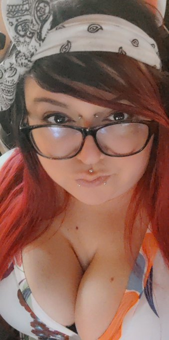 LIVE on onlyfans &hearts;️🥰💋 titty Tuesdayyyy https://t.co/ny84EZ38IL it's FREE https://t.co/YfqYPhkDPs