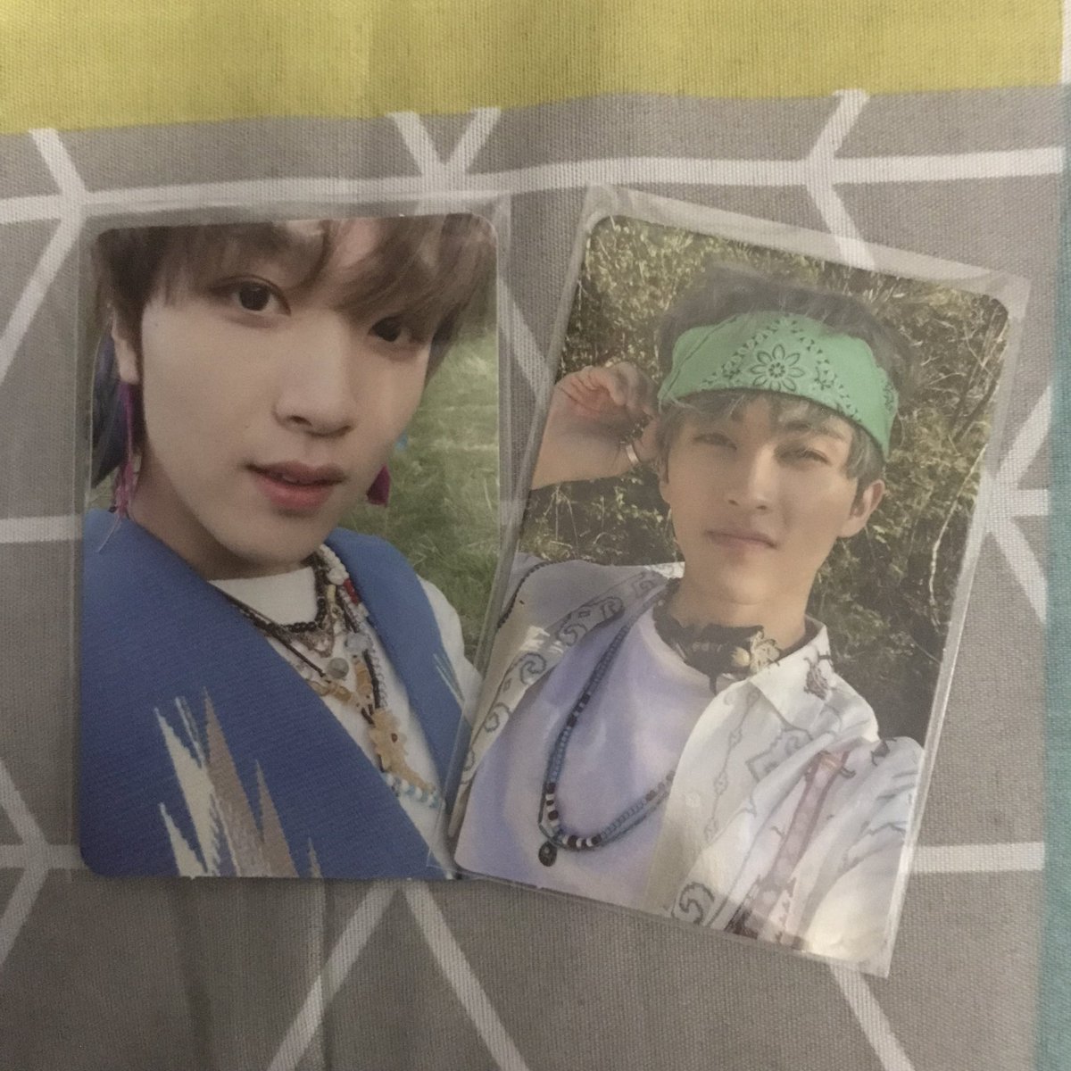 asterhin's tweet image. WTS LFB PH 

— Haechan hello future future v pc
— Mark hello future future v pc

• 550₱ + 15 pf STRICTLY SOLD AS SET ONLY.
• Has some minimal damage, dm to see.
• mop; gcash
• mod; sco
• payo / 3 days rez.

🏷 nct dream haechan mark chenle jisung renjun jeno jaemin pc
