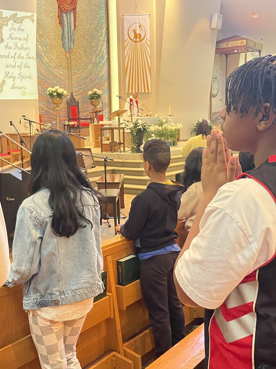 HCMaltonDPCDSB's tweet photo. Holy Cross celebrated as a community of believers with Father Ruggerio this morning. The children sang and shared their prayers. It was a lovely mass! Thank you to all who helped in the planning and the community members who attended. #Catholicedweek https://t.co/CkBu1WOKMG