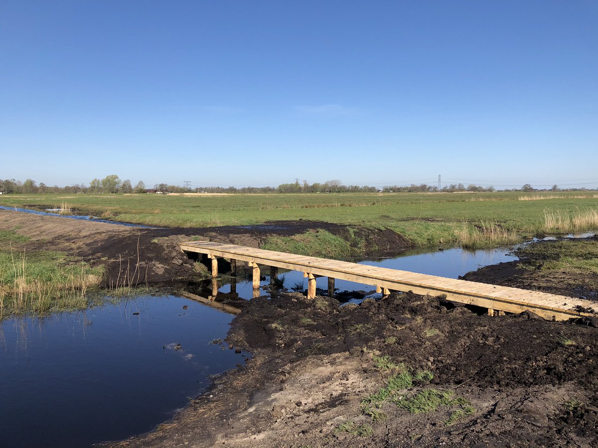 Bosw8erMarieke's tweet photo. Het was een mooie dag! Kennisuitwisseling met collega @GjerrytH #staatsbosbeheer #twijzel #opende https://t.co/OGx7wtNIGE
