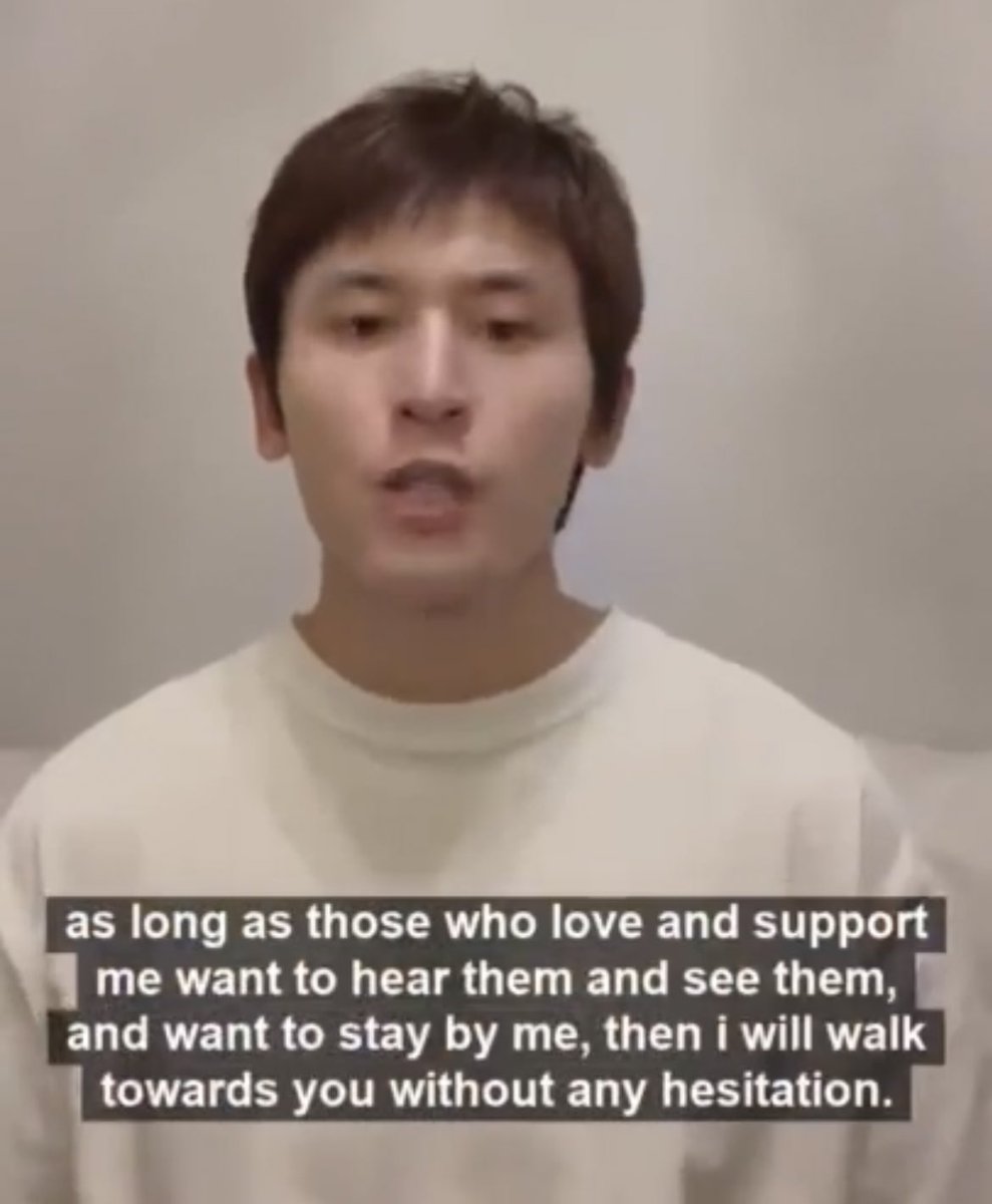 _limitline's tweet image. 직독직해 하면 
나를 사랑해주고 응원해주고 나를 듣고싶어하고 보고싶어하고 내옆에 있고 싶다면 
나는 망설임 없이 너를 향해 걸어갈게 

해주고 해주고 인데 
Hear 부터는 나를 원한다면 이라고 

네가 원하면 내가 망설임없이 널 향해 갈게
이게 팩트.