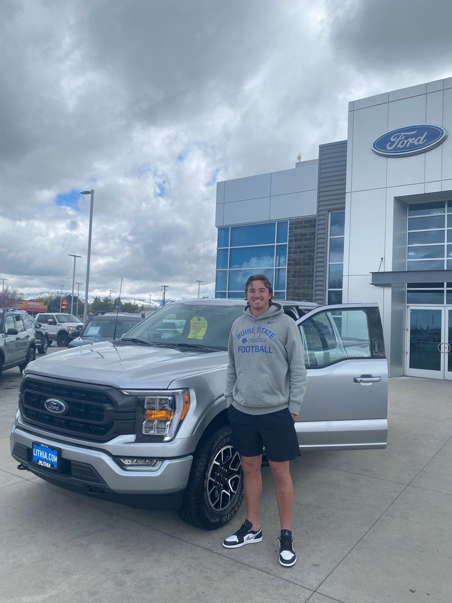 Jay Tust tweet media