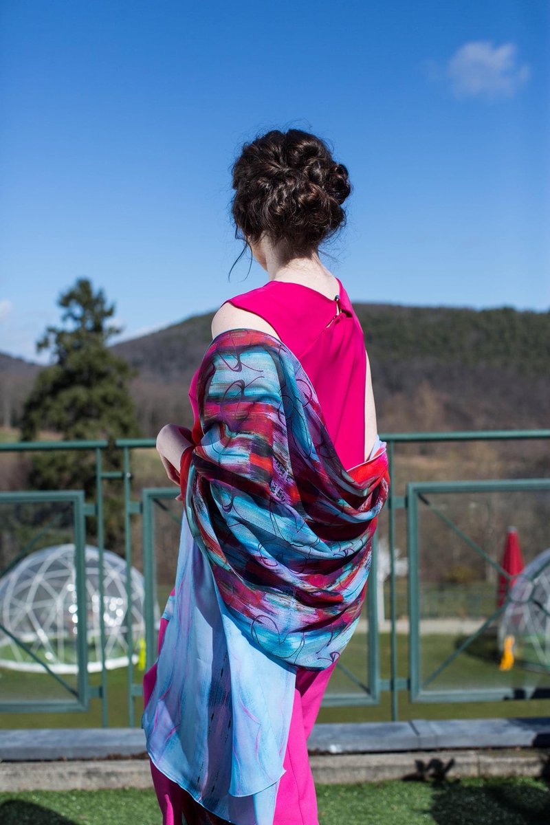 influenceAlsace's tweet photo. Les foulards Franca G ont des vertus secrètes qui aident les femmes dans leur vie quotidienne... A découvrir sur https://t.co/uhhwQDu6O3
Foulard présenté : “Chemin de la Vie Créative” by Franca G
#francag #Foulards #accessoiresmode #foulardscreatif #chemindeviecreative https://t.co/0bSCWtRL6s