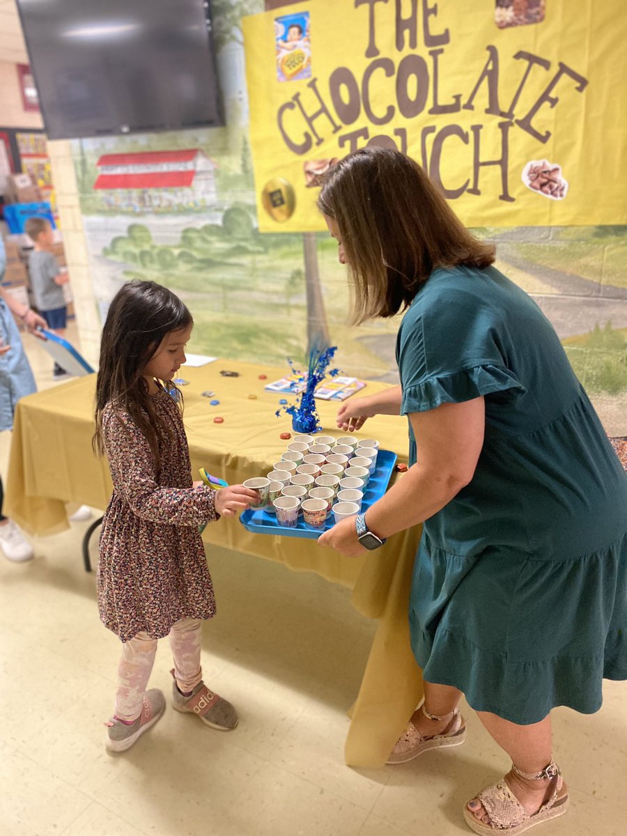 SES_Hornets's tweet photo. We had a wonderful reveal party for One Book Read City! Students received their own copy of the Chocolate Touch with a sip of hot chocolate! https://t.co/5M8JOAbalh