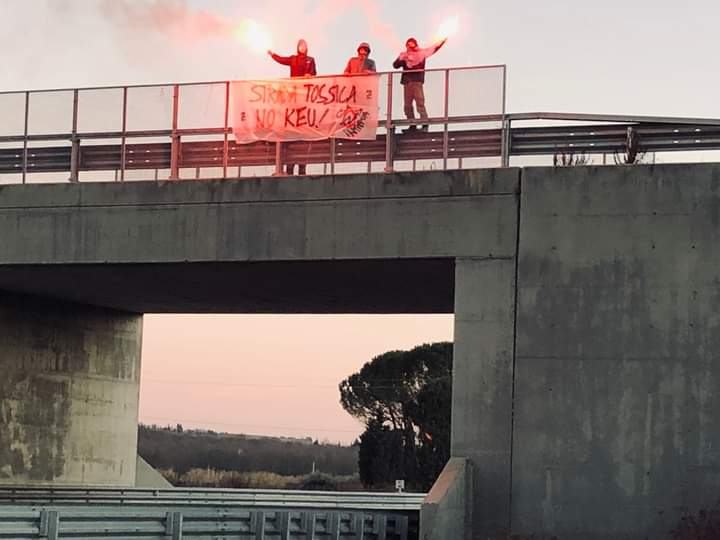 AndreaBotti12's tweet image. #Empoli Venerdì 6 maggio al Csa Intifada @crempoli Cena
Autofinanziamento e DjSet NO KEU FEST
A cura dell&apos;Assemblea permanente #NOKEU 
Difendiamo il nostro territorio dalla devastazione ambientale.
Basta veleni, basta mafiosi.
Bonifica subito della #SR429
facebook.com/events/s/cena-…