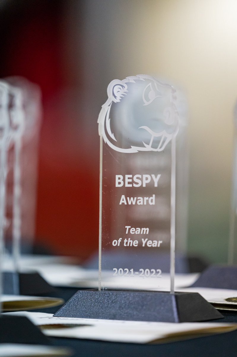 MSUBeaversWHKY's tweet photo. A special evening celebrating the BESPYs!

WIH walked away with the 2021-2022 Team of the Year award!

#BuildTheDam https://t.co/rXcYOlvR8M