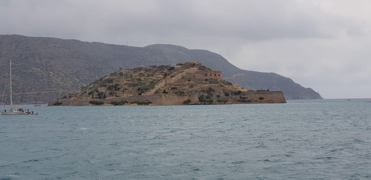 MarellArts's tweet photo. 📸 #Greece #Crete #Spinalonga 
@RonanTakman https://t.co/giTt87I124