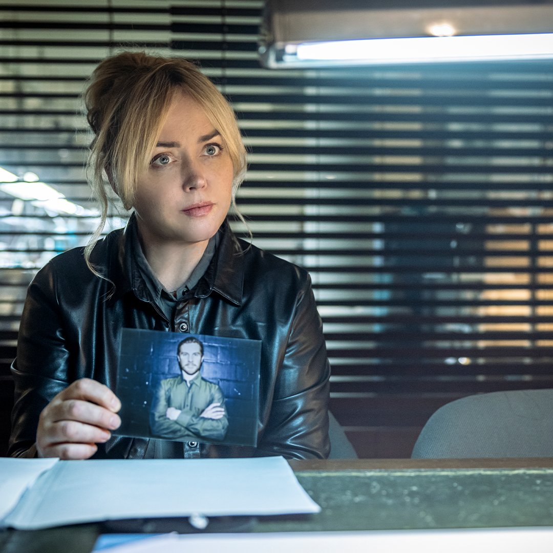 AcornTV's tweet image. The Telegraph is calling Hidden Assets &quot;Tense, propulsive and satisfyingly gritty.&quot; What&apos;s your favorite part of the series?

The complete first season is available to binge now on Acorn TV (US only)  acorn.tv/hiddenassets/