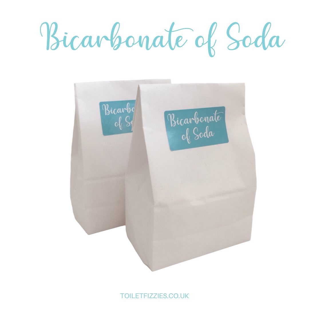 At Toilet Fizzies we have a wide range of natural cleaning products including Bicarbonate of Soda and Citric Acid. Read all about how to use Bicarbonate of Soda around the home for natural cleaning on our website 💚toiletfizzies.co.uk #smallbiz #naturalcleaning #toiletfizzies