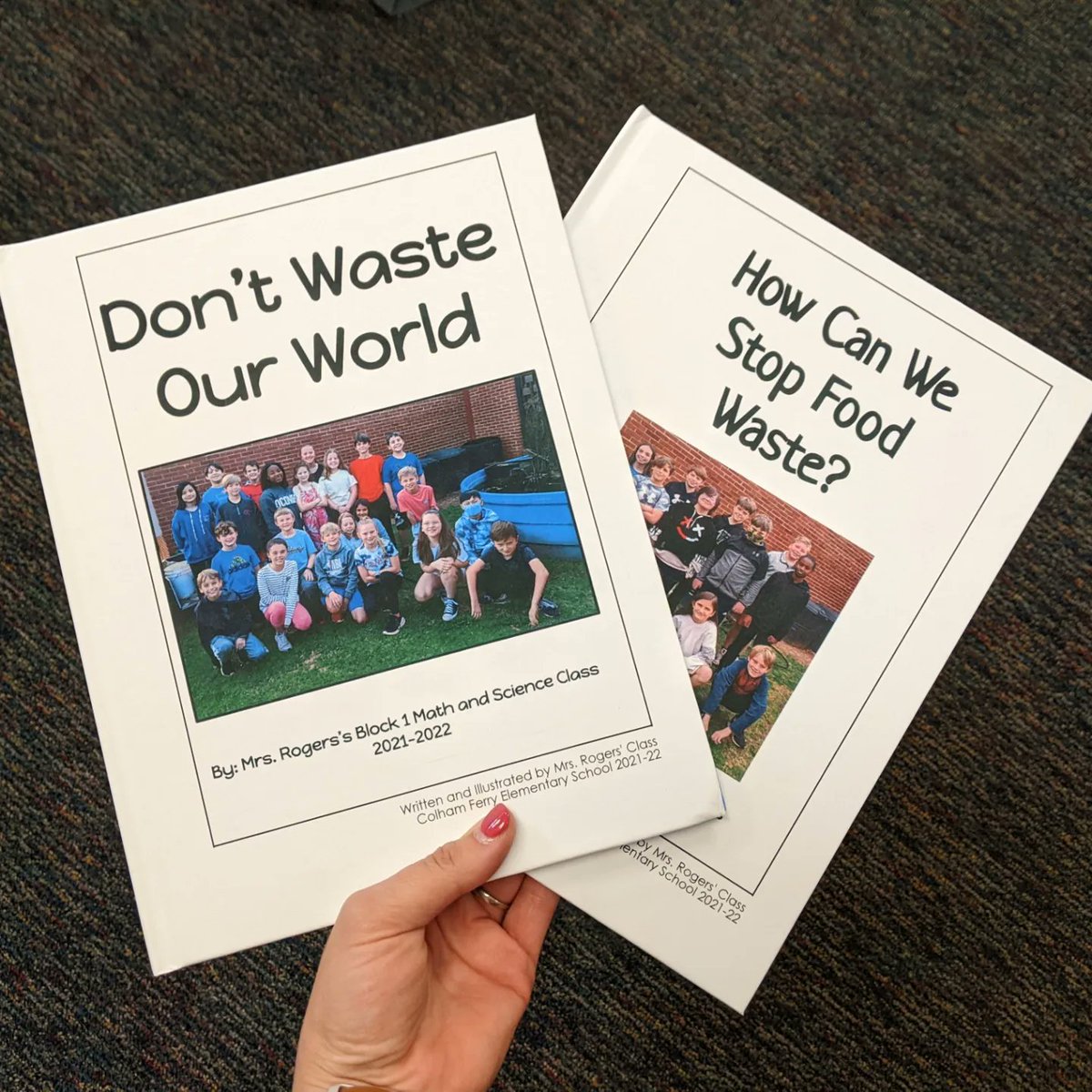 STEMismyJAM's tweet photo. I loved seeing the excitement on students' faces as they saw their own published work as authors! This was the end product of their STEM PBL, and they looked awesome - @studentreasures did a great job! @cfesmustangs @oconeecoschools #stemgeorgia #STEM #PBL #studentauthors https://t.co/myjd0hCXU3