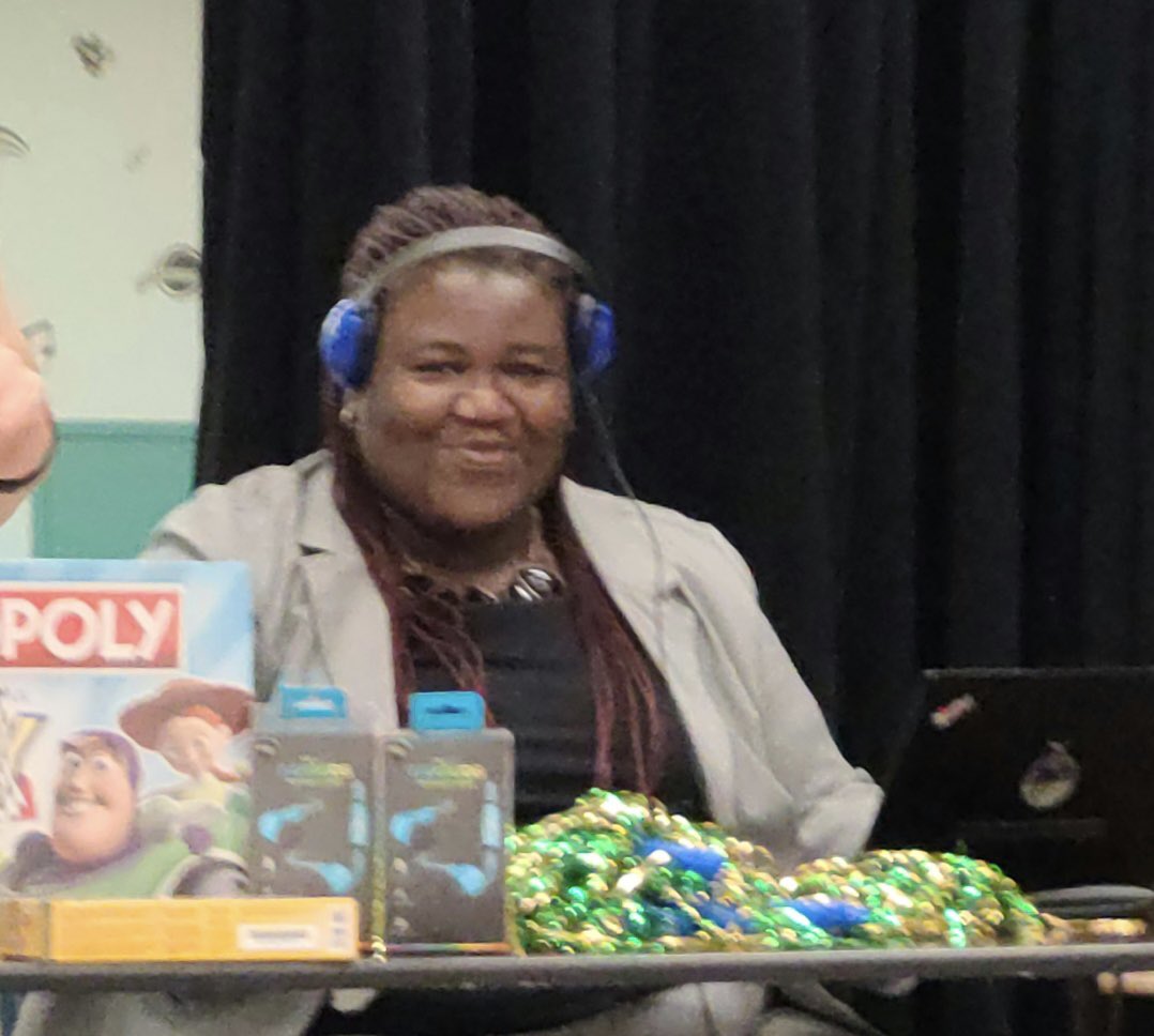 PasadenaE's tweet photo. Ms. Spencer, our Assistant Principal… DJ for the FSA Pep Rally🐾 #FSAready @browardschools https://t.co/rqpoK3FL7z