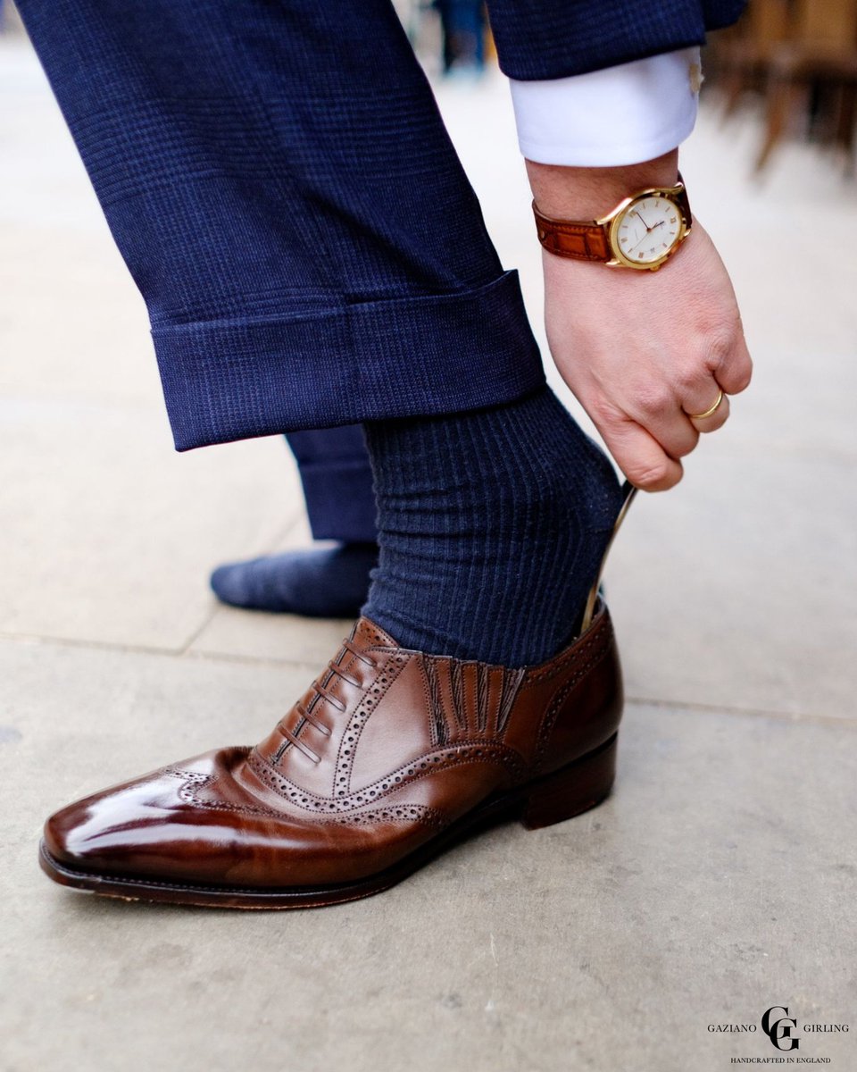 Gaziano Girling Gilbert MTO In Vintage Oak On The TG73 Last Without A Medallion!

Learn more here 👉  swiy.io/gazianogirling