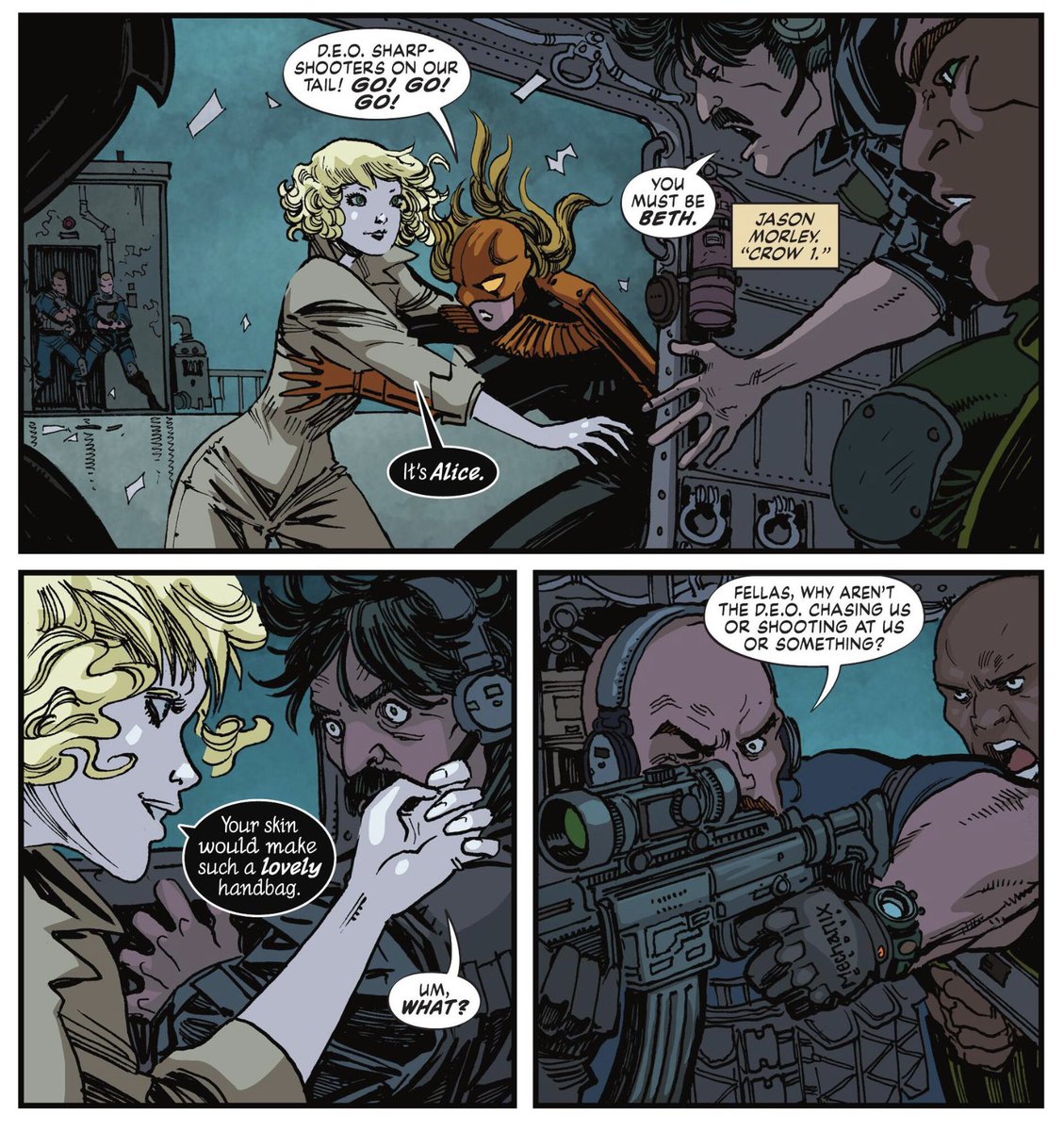 KateIsBatwoman's tweet photo. Remember when Alice flirted with a crow? #dccomics #batwoman #bethkane #redalice https://t.co/PaVnfTcsyr