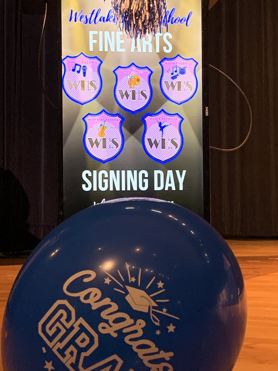 koperniak's tweet photo. Excited to celebrate Fine Arts Signing Day @westlakelions! Congratulations c/o 2022! @gyimah_whitaker @YalandaBellEDU @Jennifer_Beard_ @ArtsFCS #fcsmusic https://t.co/8fEWkWpSV2