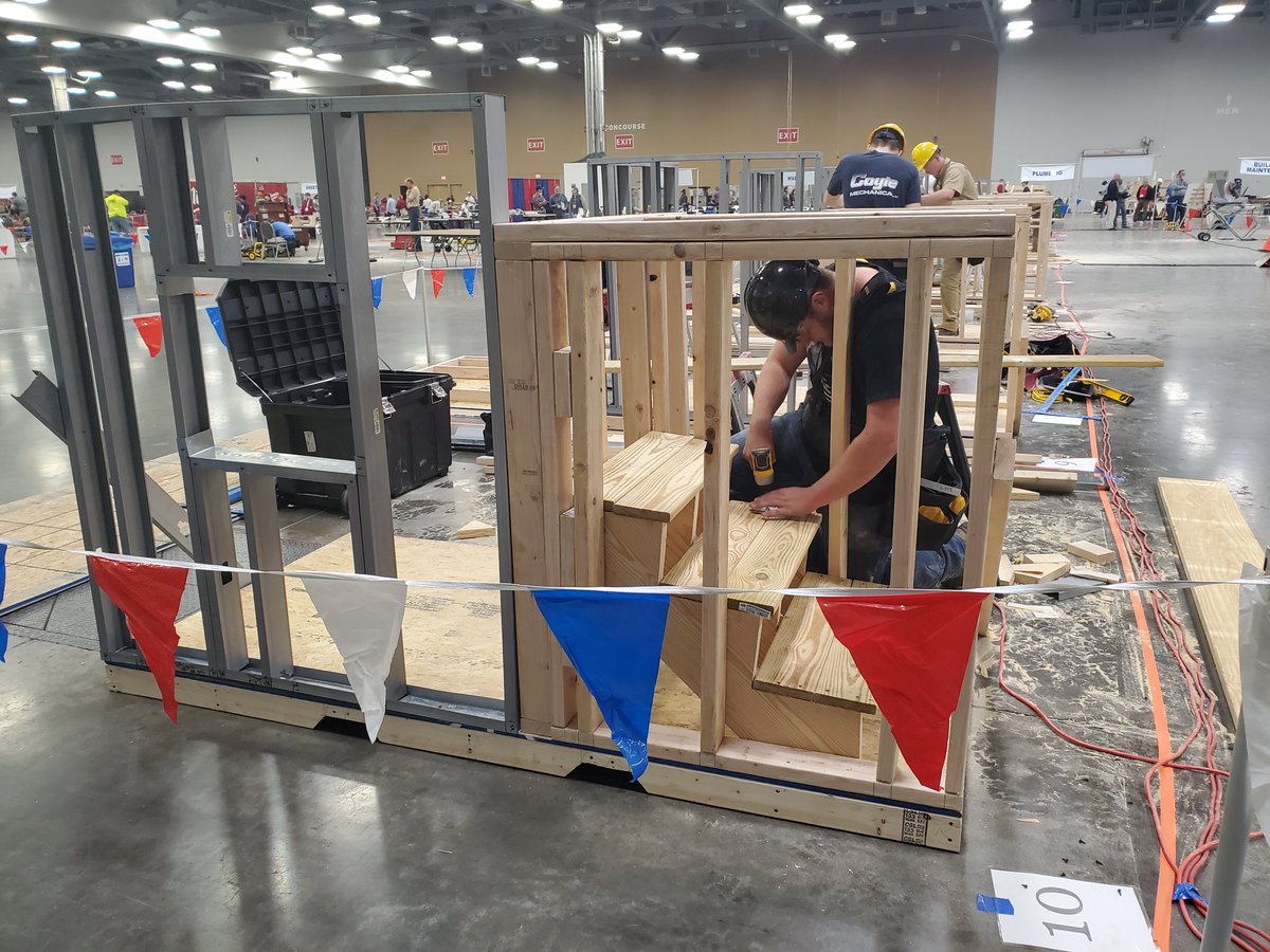 Congratulations to Construction Academy Senior Anthony Smith on competing at the Skills USA State Carpentry competition at the Columbus Convention Center. <a href="/LHSGalesOffice/">Mr. Burre</a> @LHS_Spang <a href="/LHSMrKnuckles/">Mr. Knuckles</a> .