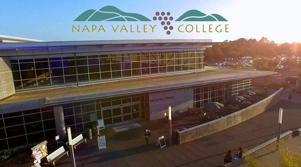 JessNextUp's tweet photo. Thrilled to announce that after a year as a Graduate Assistant at Lincoln University, I’ve been offered the opportunity to join the coaching staff at Napa Valley College as an Assistant Coach! Can’t wait to get started! Go Storm ⚡️⚡️
#NVCStorm #NapaValley #NextUp https://t.co/wDskRzw7J4