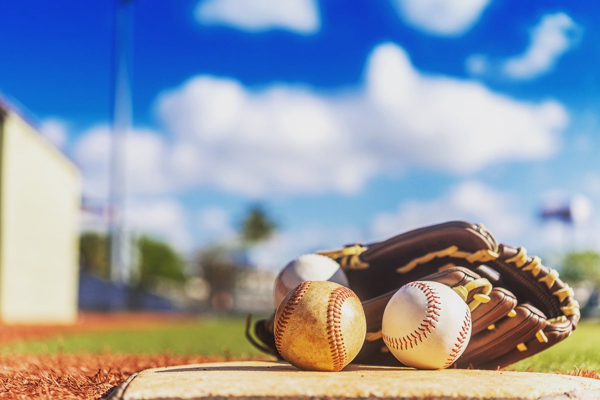 🚨Equipment pick up night!🚨

Thursday, May 5th from 6-8pm at the CMBA equipment shed beside Eric Coy Arena.

If you’re coaching this season you or a team rep need to attend to pick up your equipment and jerseys/hats!