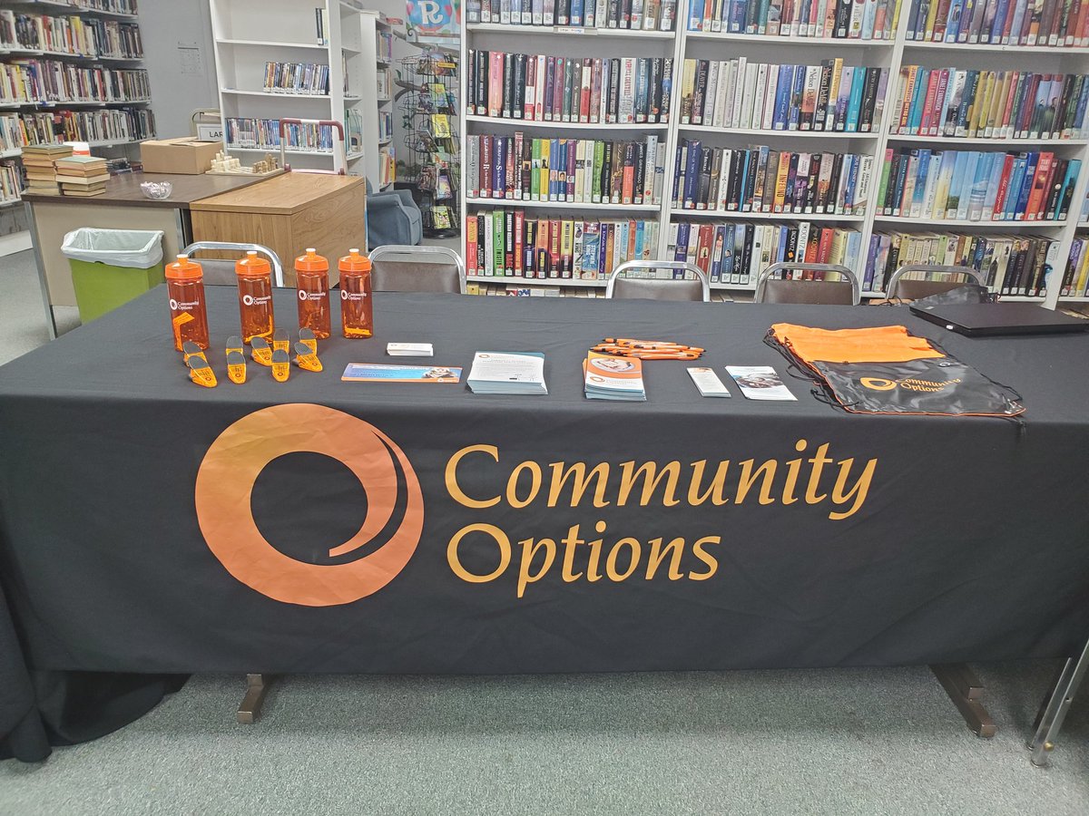 ComOptJenn's tweet photo. Come check us out at the Forman Public Library from 2 to 4! #FormanND #CommunitySupports #WeComeToYou https://t.co/W9qUieC27c