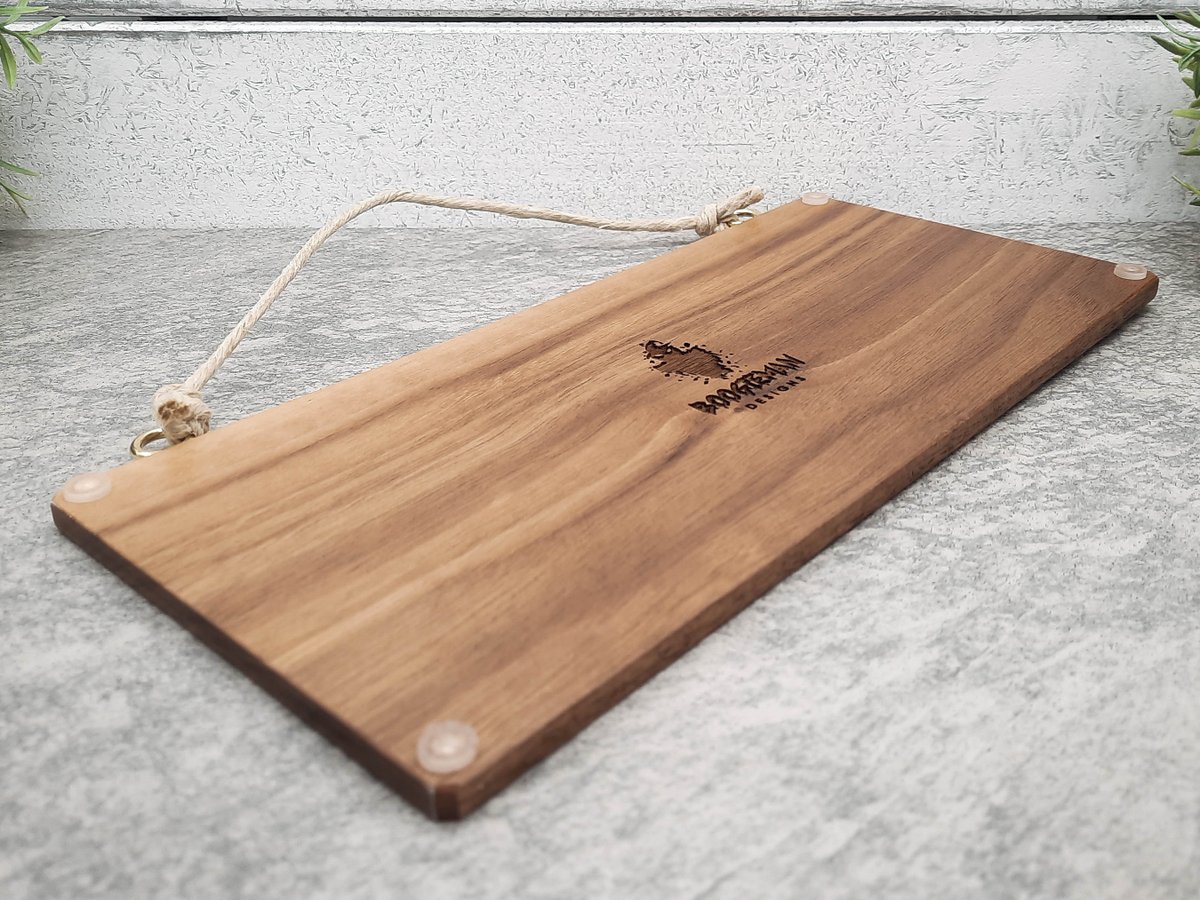 Custom hand painted Walnut door sign with hemp rope :) Boogiemandesigns.com

#farmhouse #rustic #RusticHomeDecor #walnut #hemp #cannabisculture #painted #customized #personalized #handmade #handmadegifts #walldecor #hanging #wood #wooden #wooddecor #MakeASign #cannabisindustry