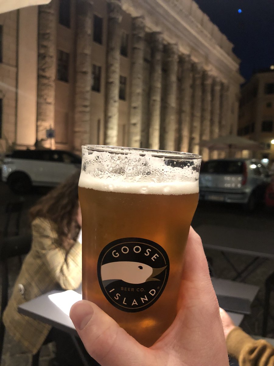 Enjoying a Goose Island IPA all the way  in Rome! 🇺🇸🇮🇹 #gooseislandbrewing #americancraft #craftbeer #rome #italy #roma #beer #beerinmybelly <a href="/GooseIsland/">Goose Island Beer Co.</a>