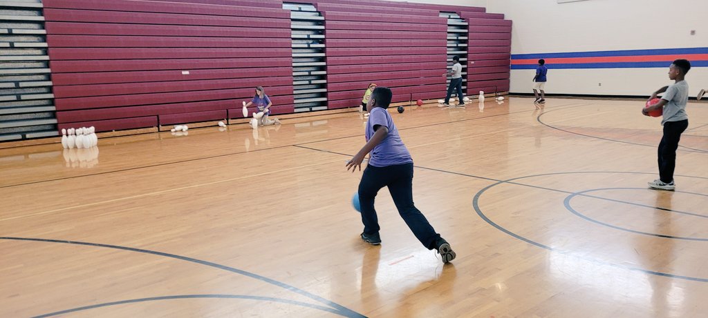 A little bowling fun this week! 
<a href="/FarmerDragons/">Farmer Elementary</a> <a href="/meme3rat/">MeMe Ratliff</a>