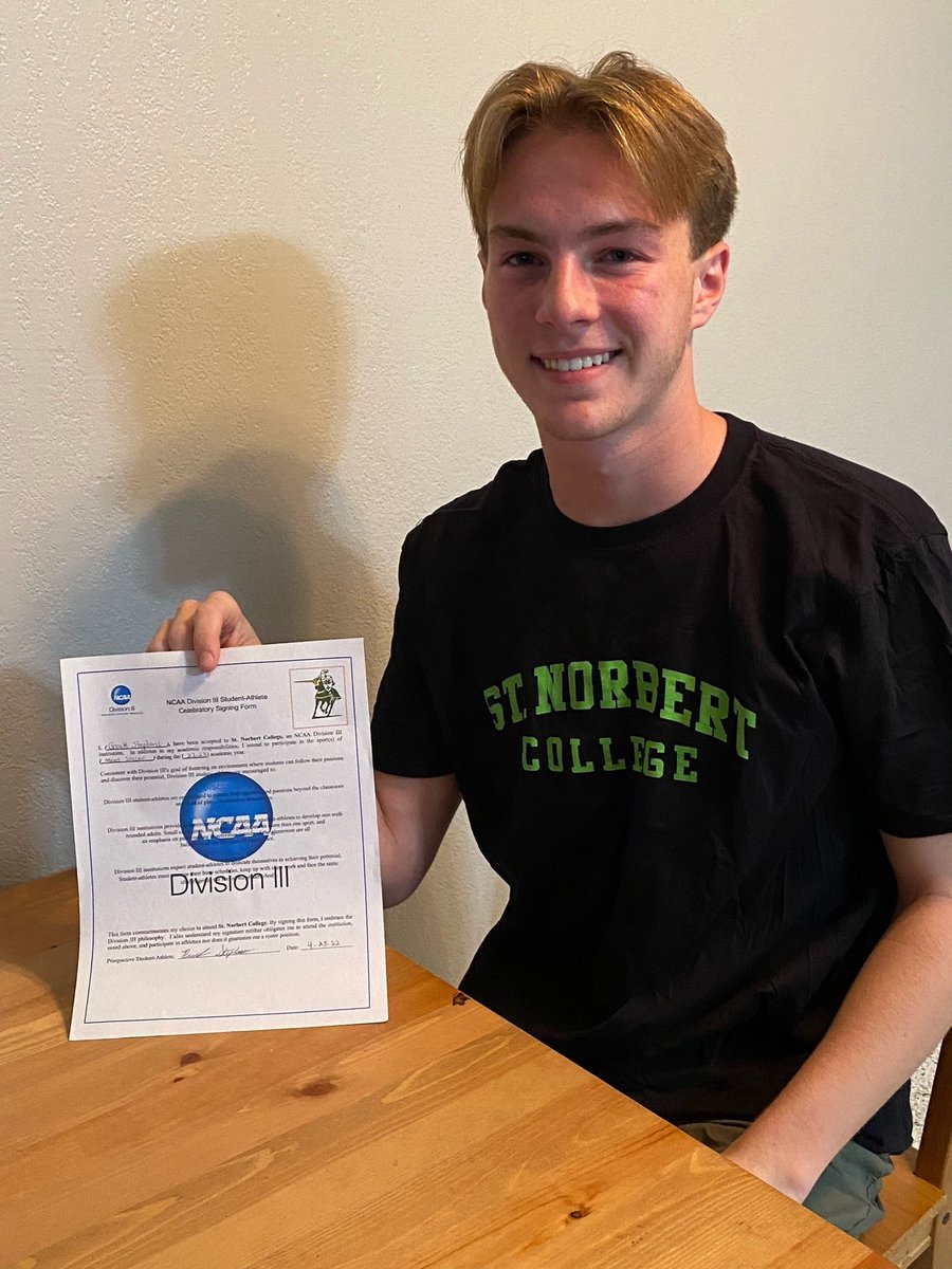 Congratulations to Brock Stephens, who recently signed a national letter of intent to attend St. Norbert College in De Pere, Wisconsin and play soccer! We are proud of you and excited for your future.
Thank you for your commitment to the Warriors the past 4 years.<a href="/SportsCalvary/">Calvary Christian HS</a>
