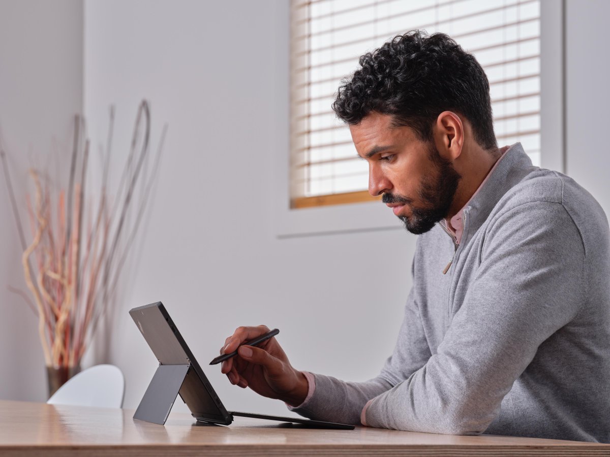 SharePoint's tweet photo. #SharePoint hub sites provide an important building block for your intranet. Find out more about hub sites and how you can plan for them. https://t.co/bnF8NYBNC5 https://t.co/MkVml3aPSP