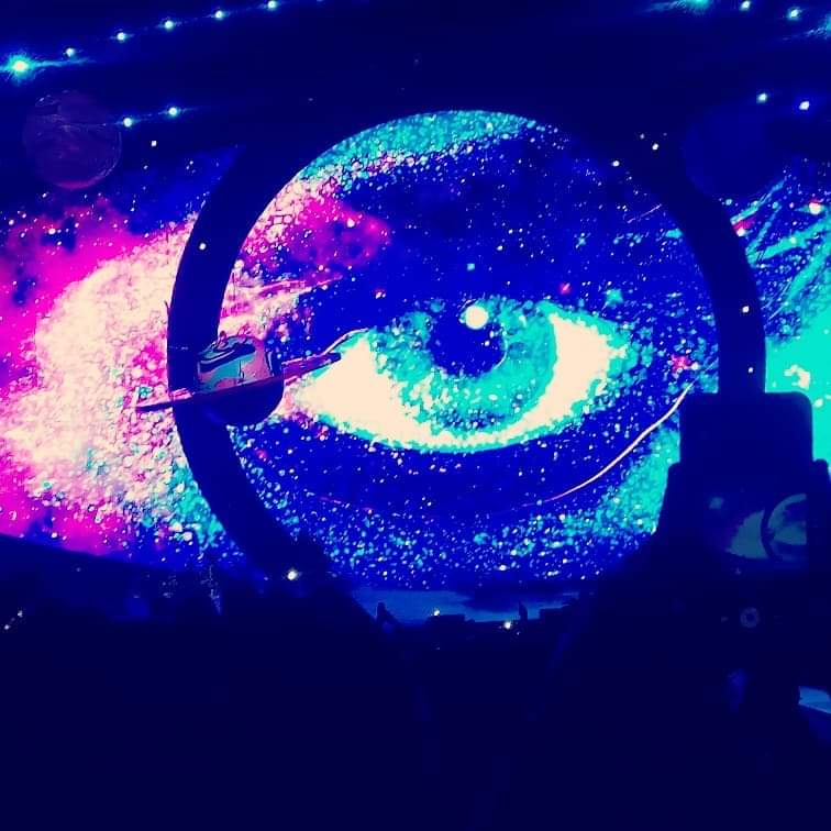 urivadercat's tweet photo. Ya 4 años de asistir y ver por 1era vez a mi diosa @katyperry 🥺😍 en su Witness tour 😻 https://t.co/b67auREcKZ