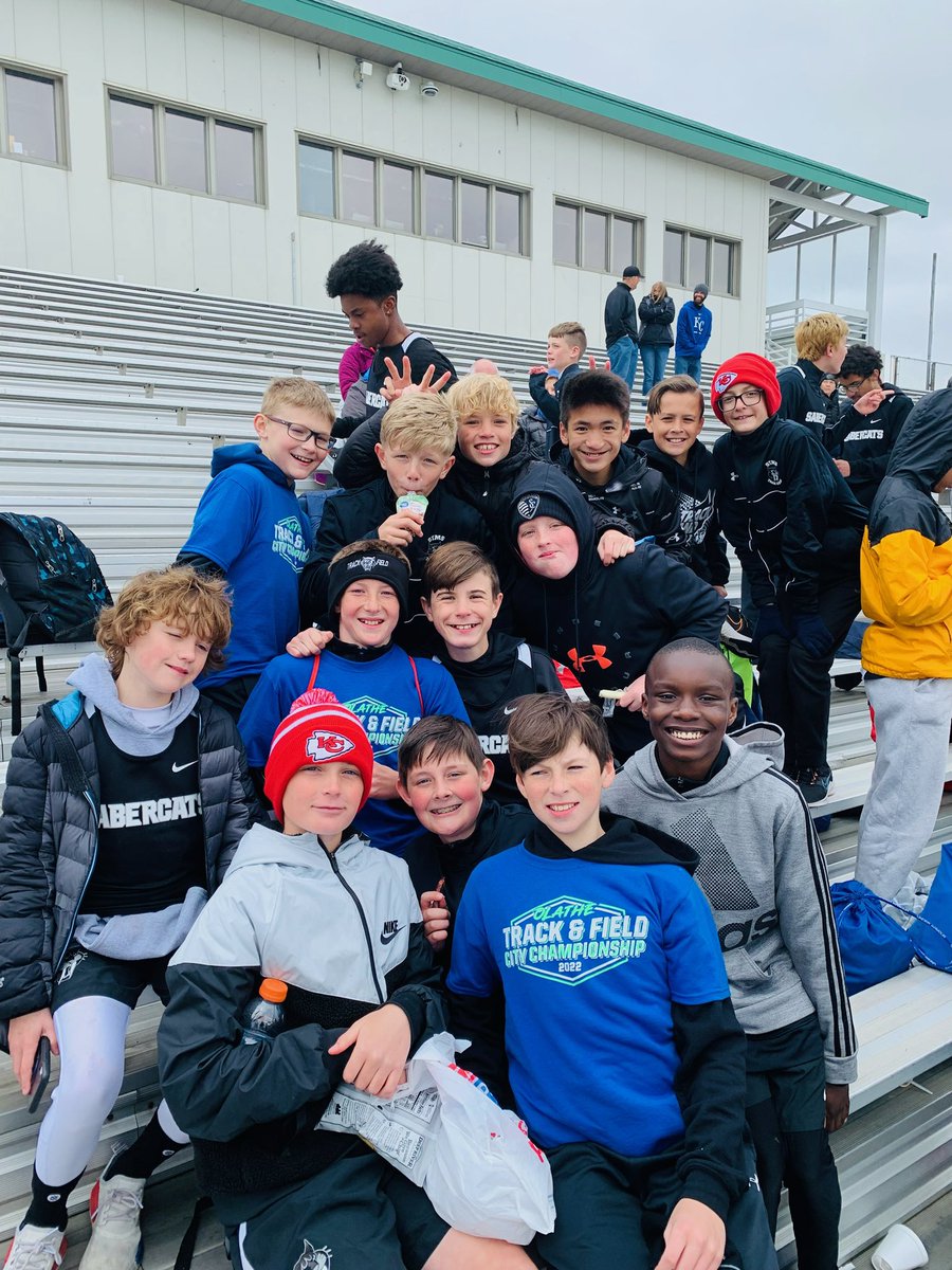 sabercattrack's tweet photo. What a great City Meet our Sabercats had today!! We are so proud of all our athletes!! Lots of PR’s, placements and teamwork!! Cannot wait to celebrate them and all they did this season! 🎉🖤🎉 #sabercatstrong @_STMS233 @pebubba @kchilgenkamp @eric_falls https://t.co/JrhpjObOhq