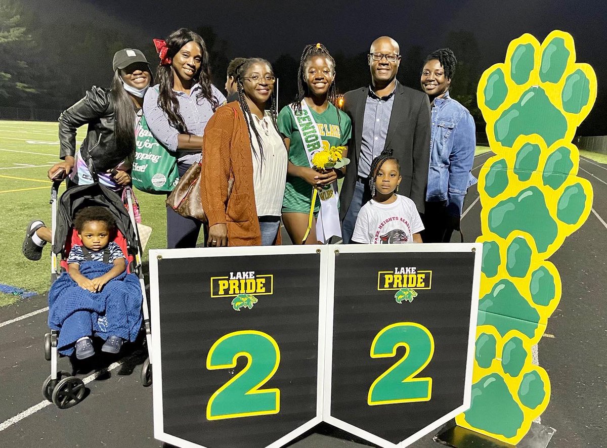 Another queen signed her LTI today! Gabi - You are an amazing player, teammate, student, and role model for others. You lead by example and your kindness and drive will take you far. Congratulations!
.
#signingday #committed #division1 #d1 #soccer #senior #classof2022 #wlgs2021