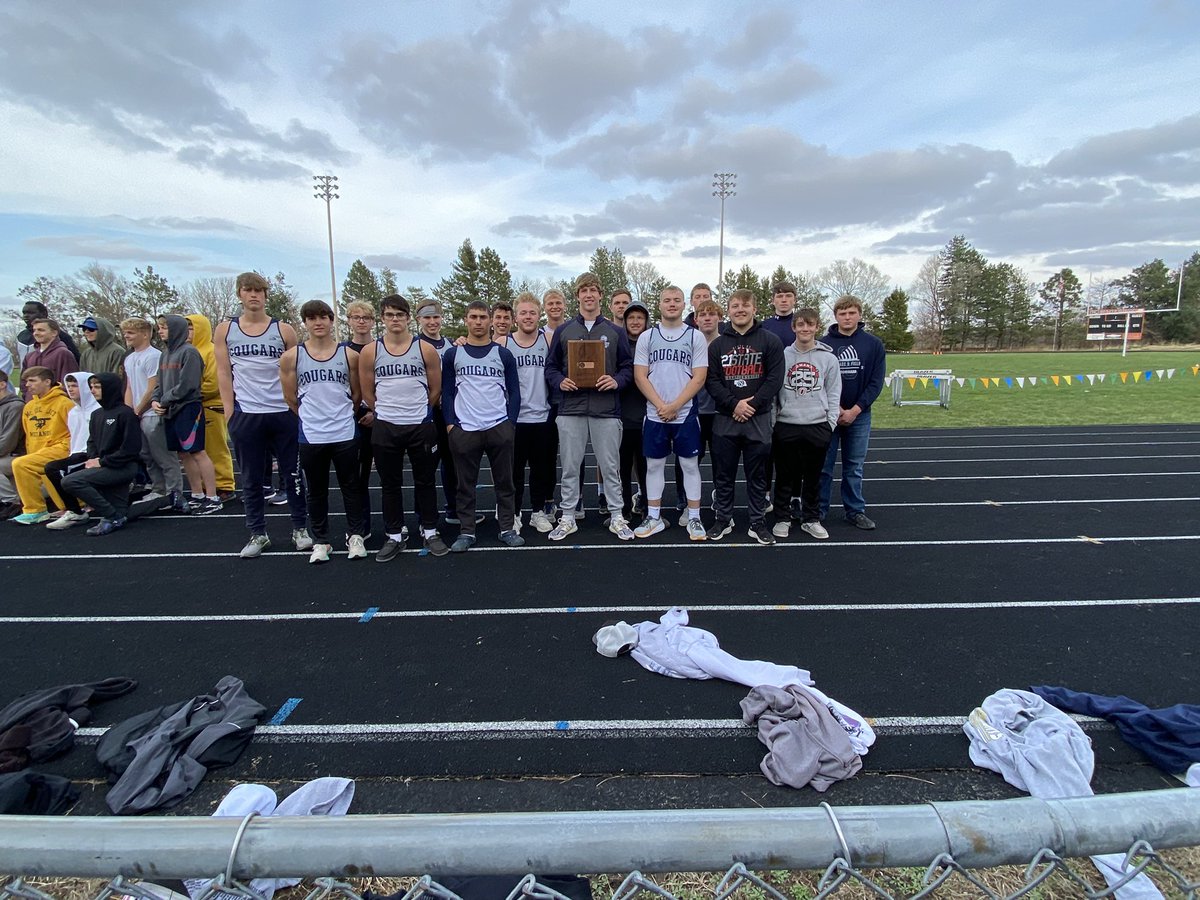 jimmy_blex's tweet photo. Congrats to the CC Track teams at todays CRC Meet. Girls were runner up and Boys came in third! Lots of kids stepped up and competed hard. Congrats to @noble_josi for being the Gale Arnett Award winner. @CrossCounty1 https://t.co/Sh18VjFIOl